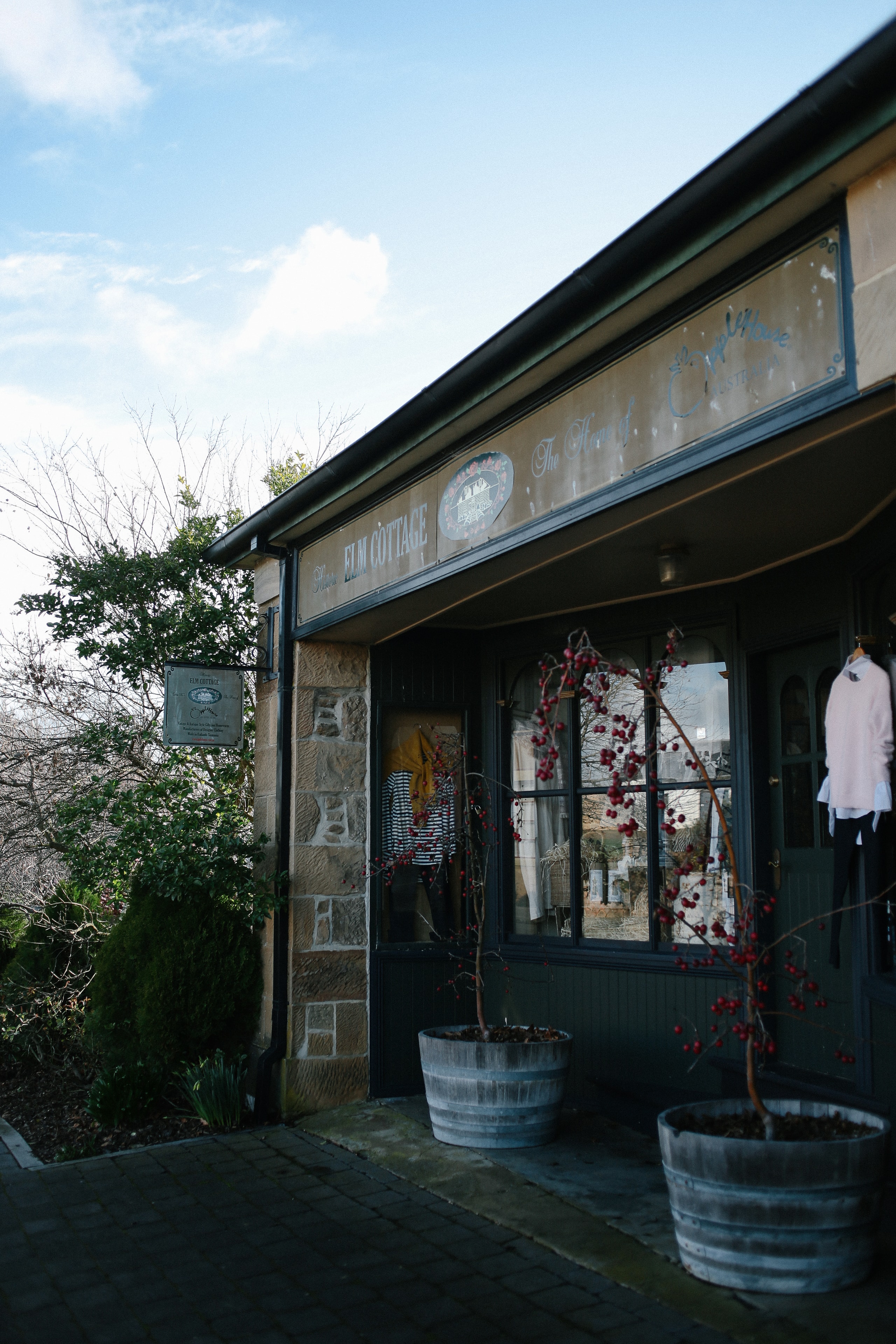 Elm Cottage boutique in Oatlands